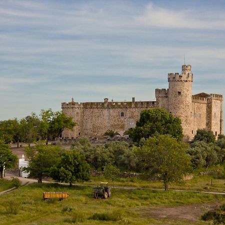Casa Rural Castillo De Caces 외부 사진
