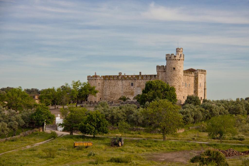 Casa Rural Castillo De Caces 외부 사진